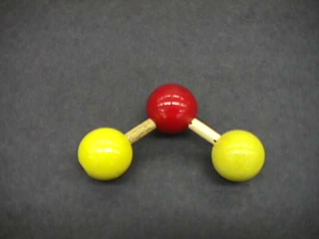 Mô hình phân tử H2O